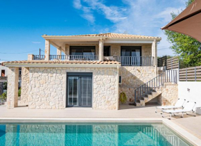 Villa Marianna by RentalsPro Services - Nea Potidaia Halkidiki
